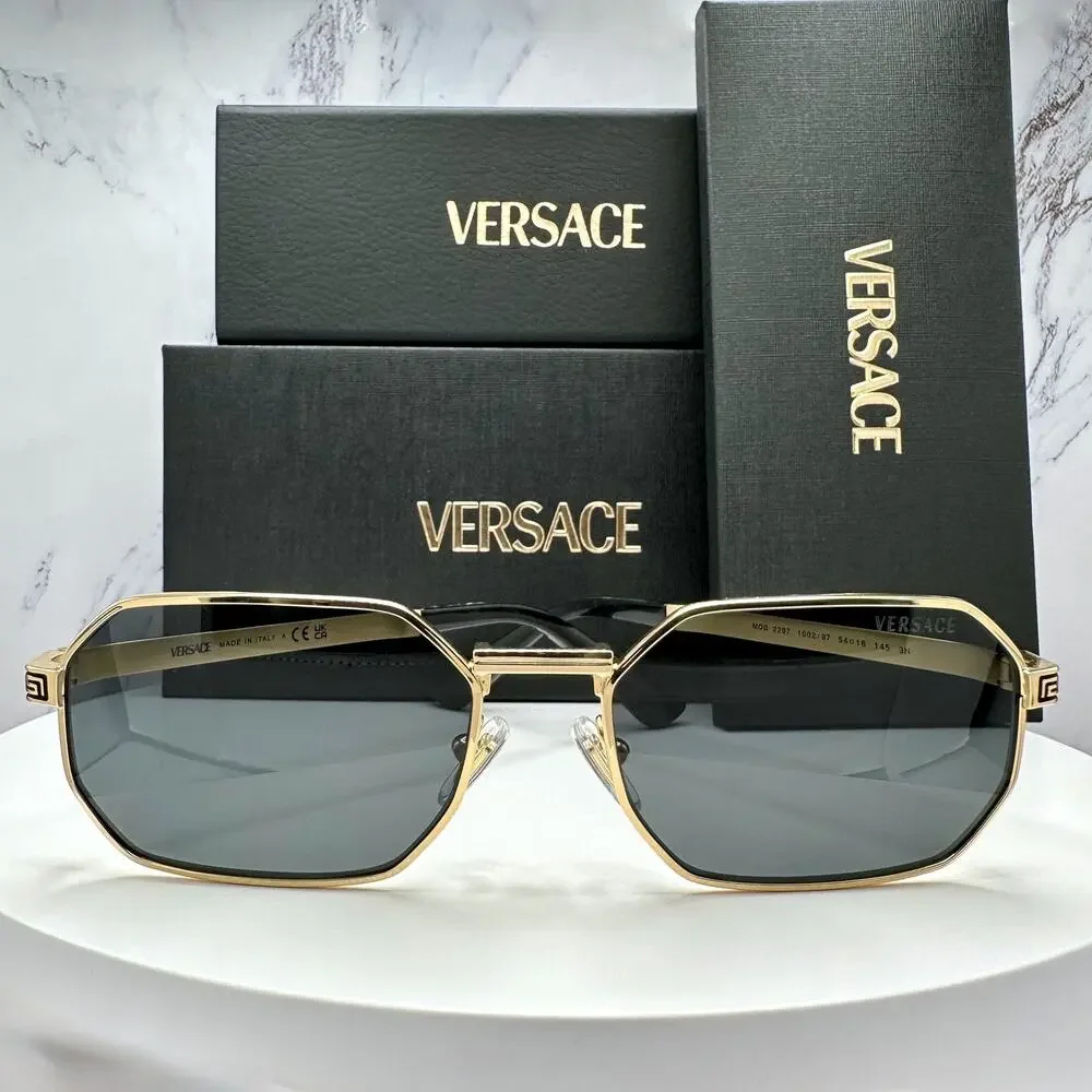 New VERSACE Sunglasses Gold Metal Rectangle Greca Logo Grey Lens Retro Authentic
